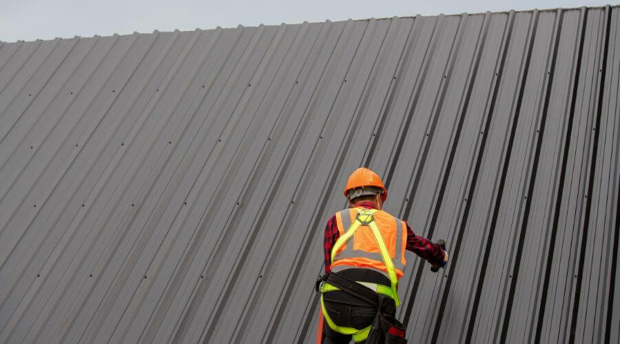 Professional metal roof installation services in Acampo, CA